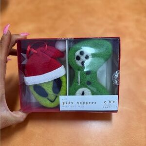 Festive Alien & Game Controller Gift Toppers - Red and Green